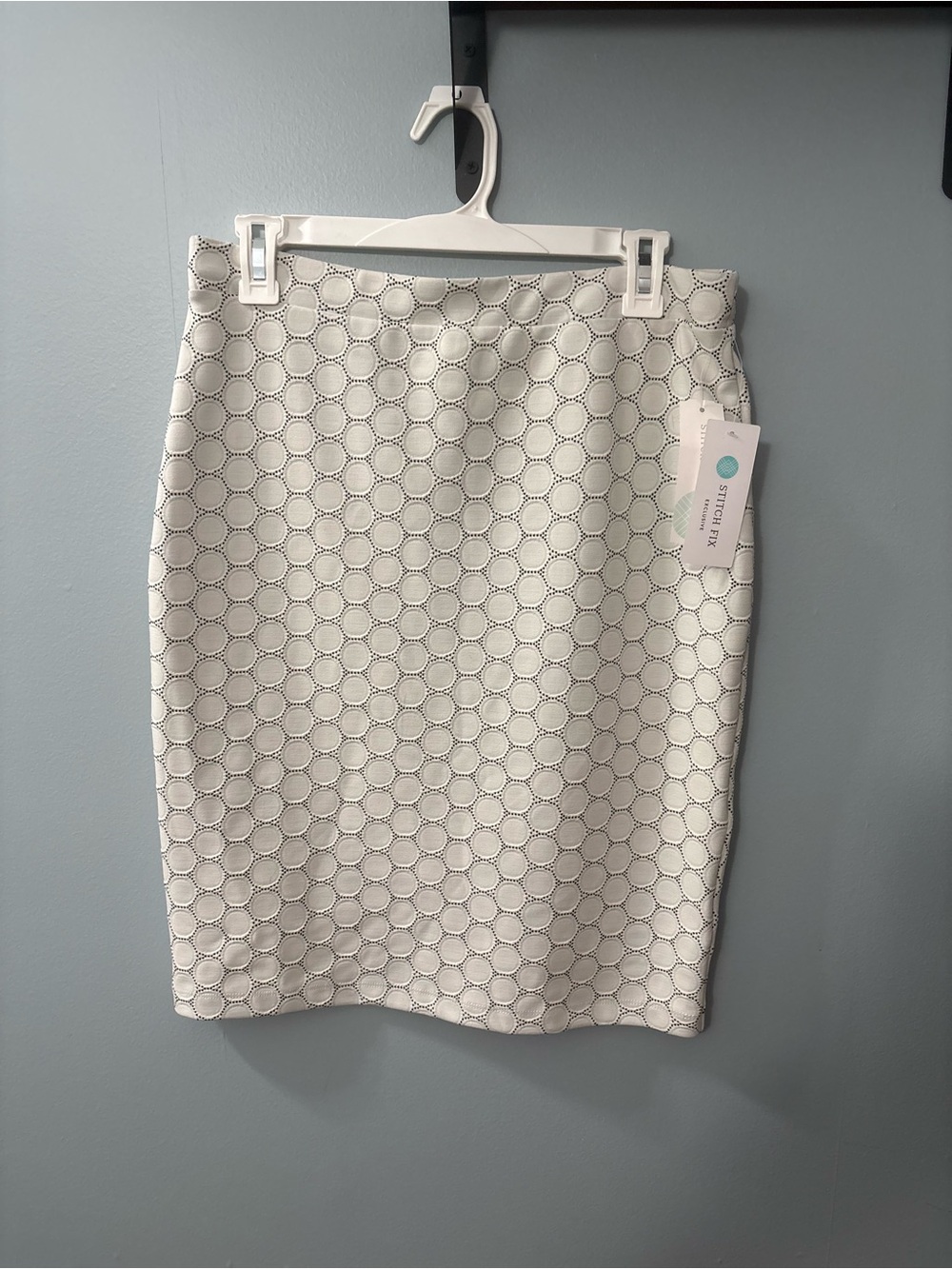 Leota White Circle-Print Pencil Skirt